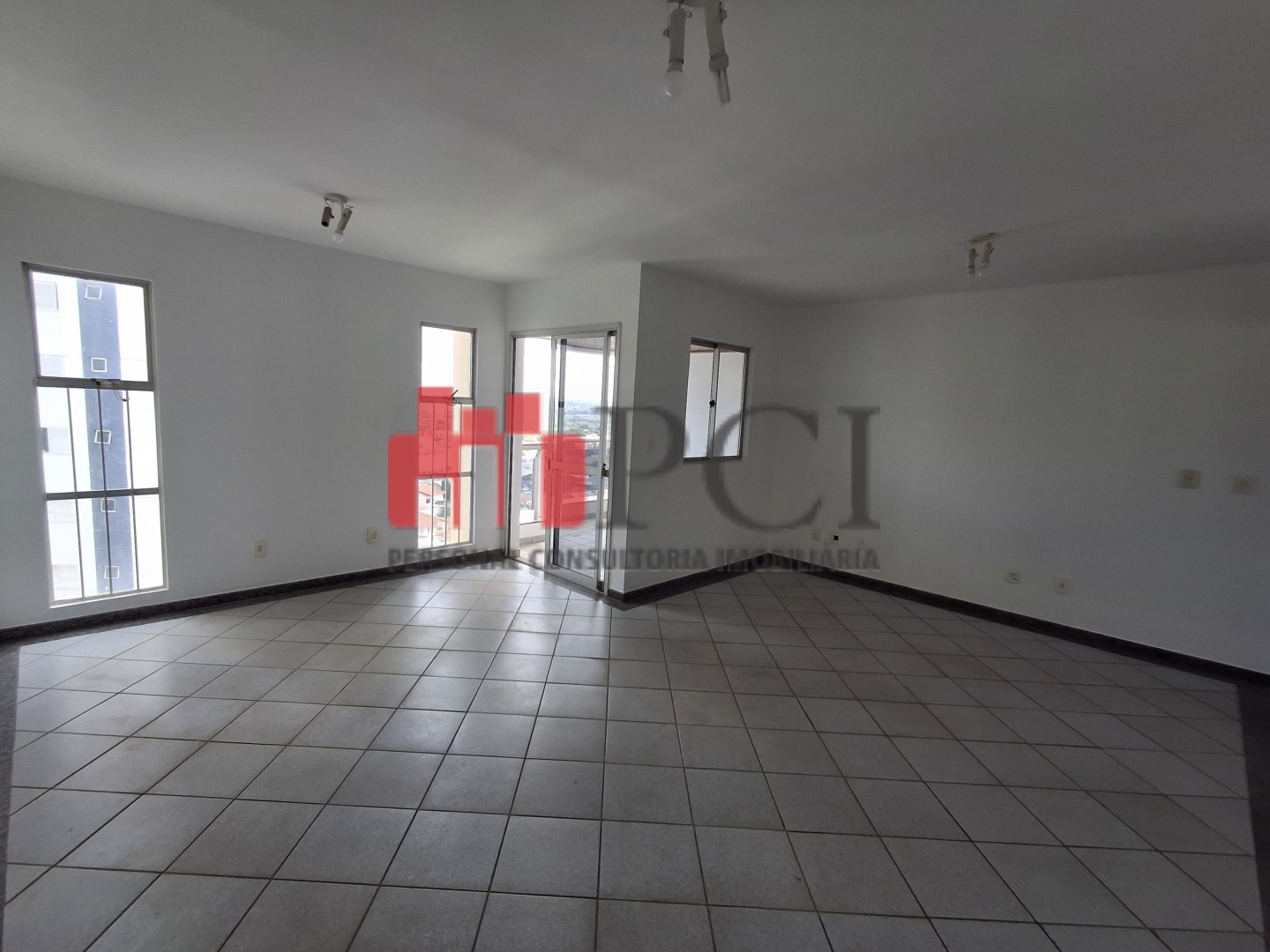 Apartamento Edifício Shalon