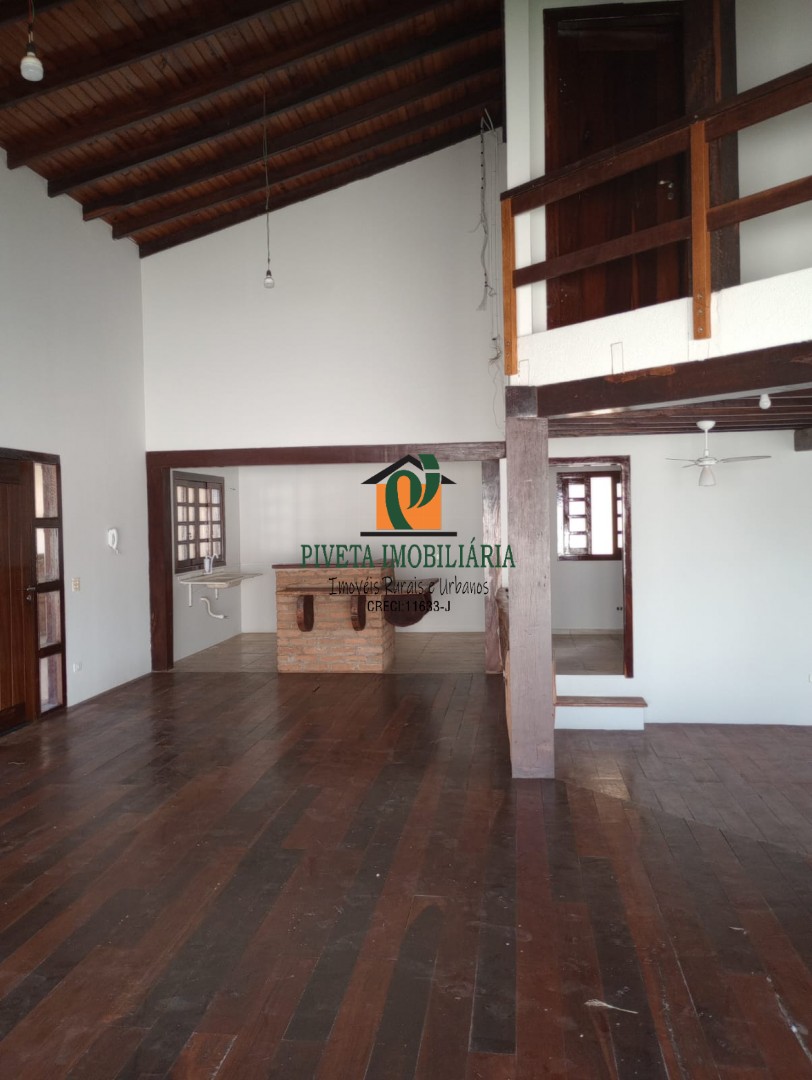 Casa à venda com 3 quartos, 230m² - Foto 6