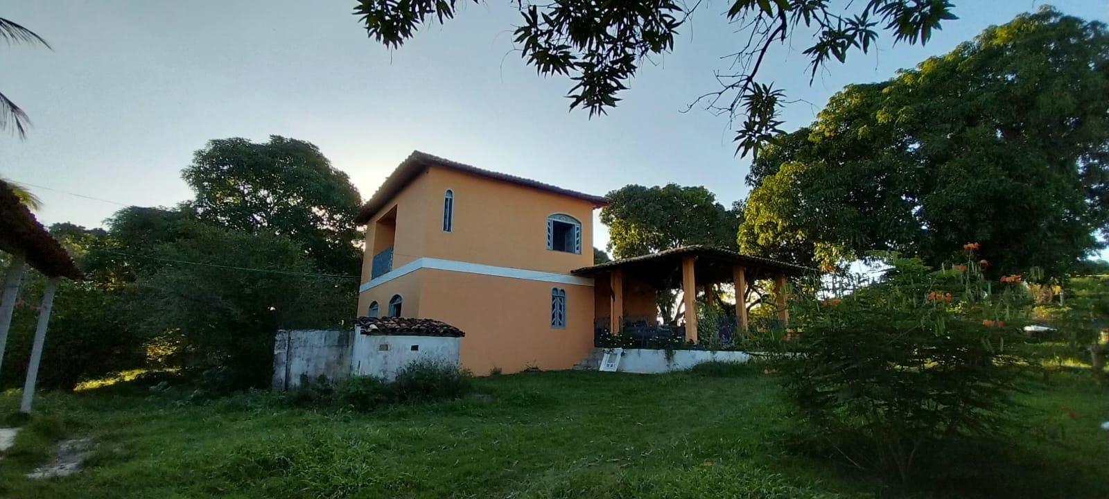 Excelente Casa com Chacará no Parque dos Faróis