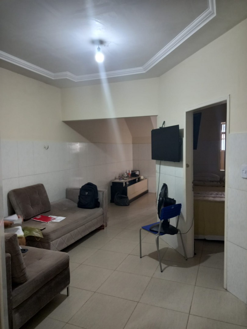 Excelente Casa com 2 pavimentos