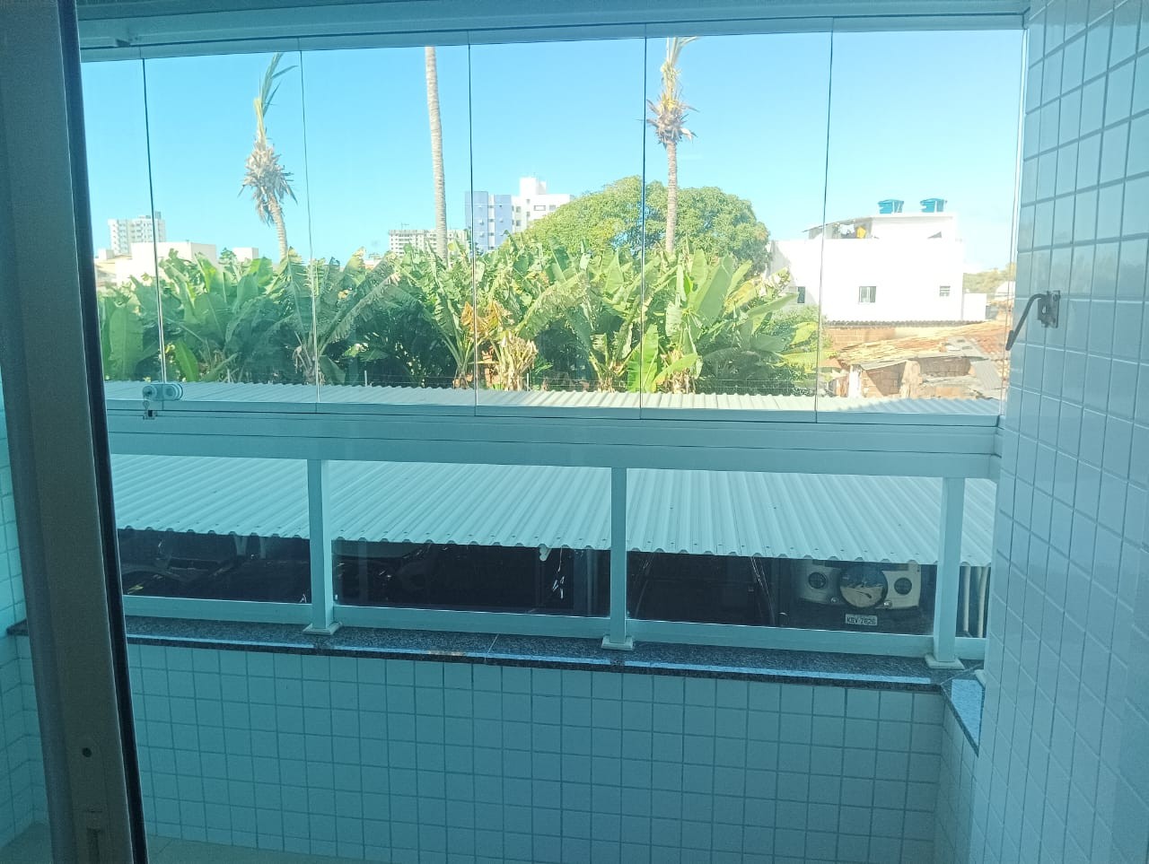 Excelente Apartamento na Coroa do Meio