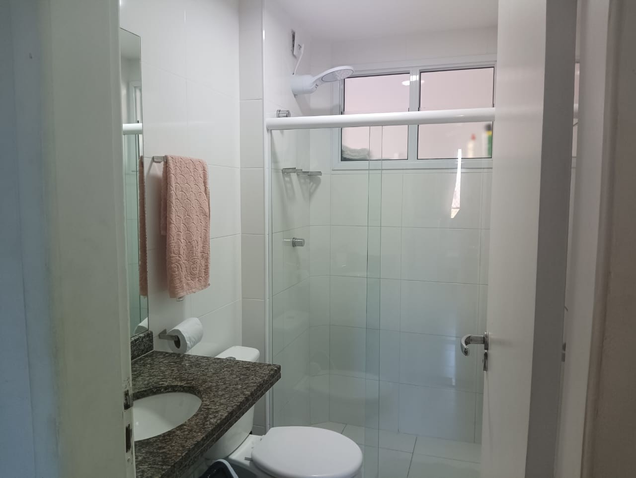 Excelente Apartamento na Coroa do Meio