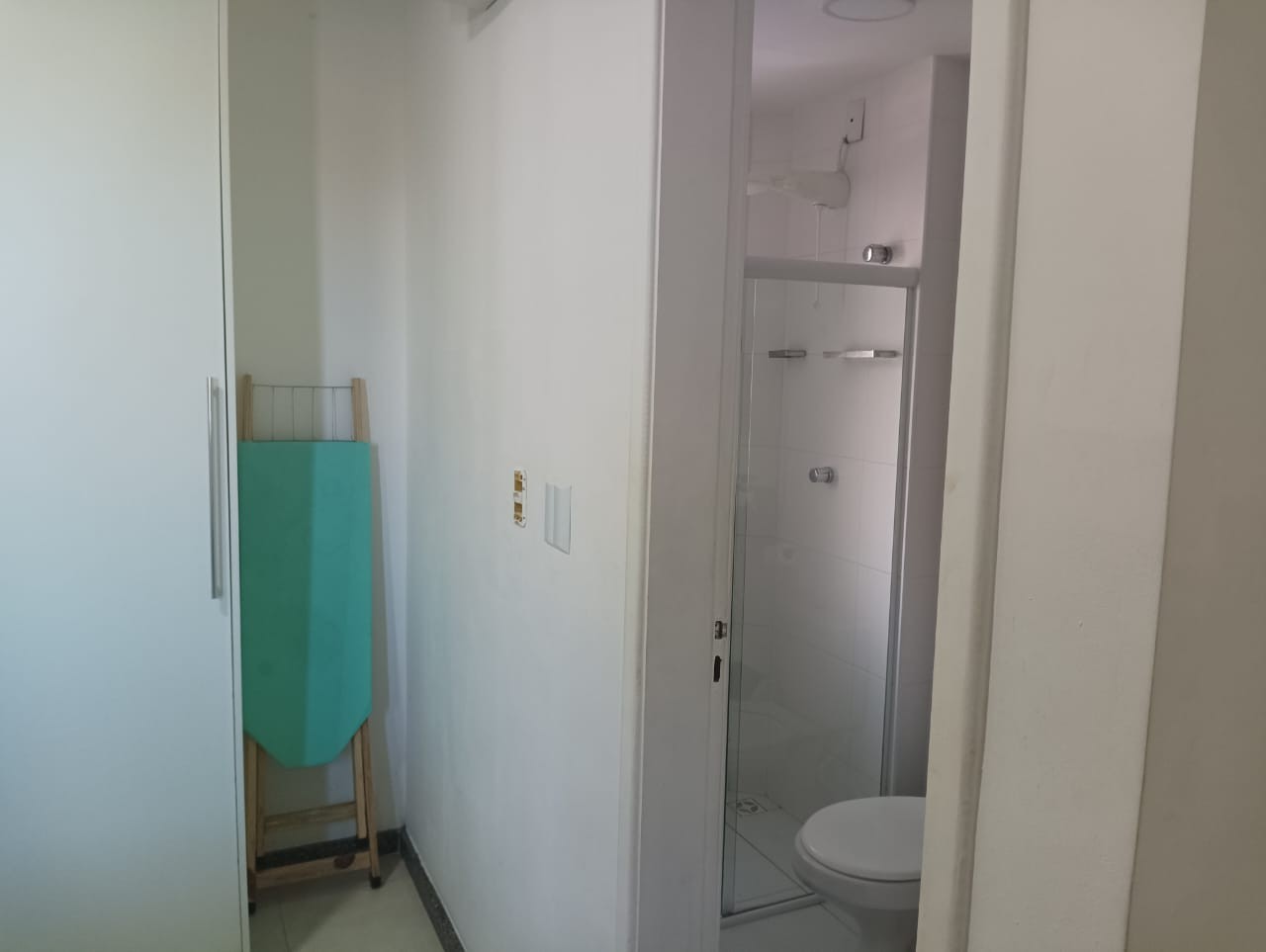 Excelente Apartamento na Coroa do Meio