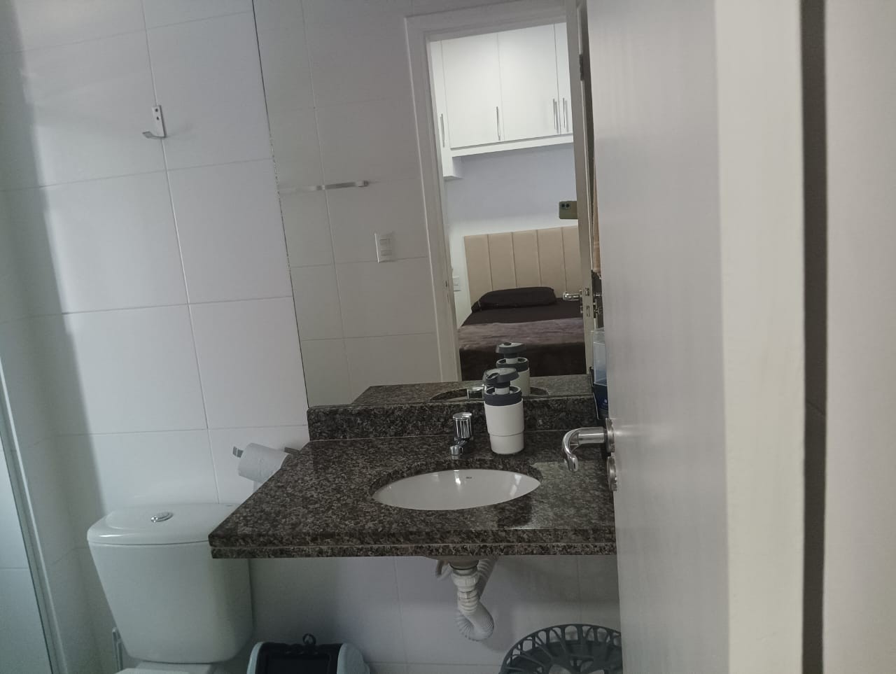 Excelente Apartamento na Coroa do Meio
