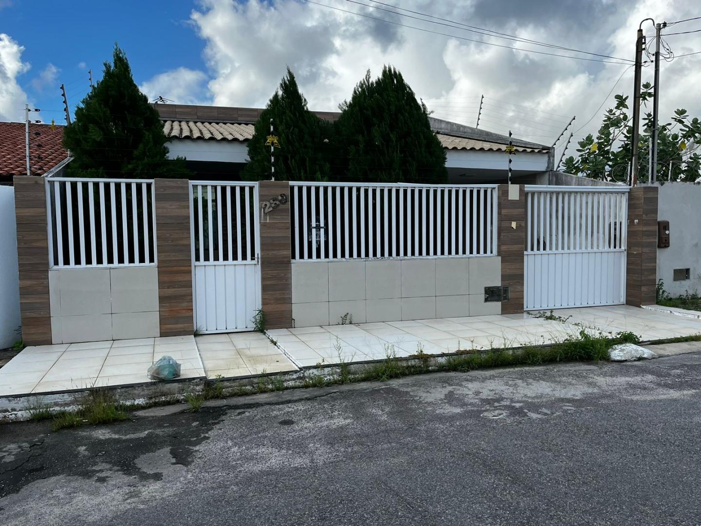 Casa no Bairro Suissa