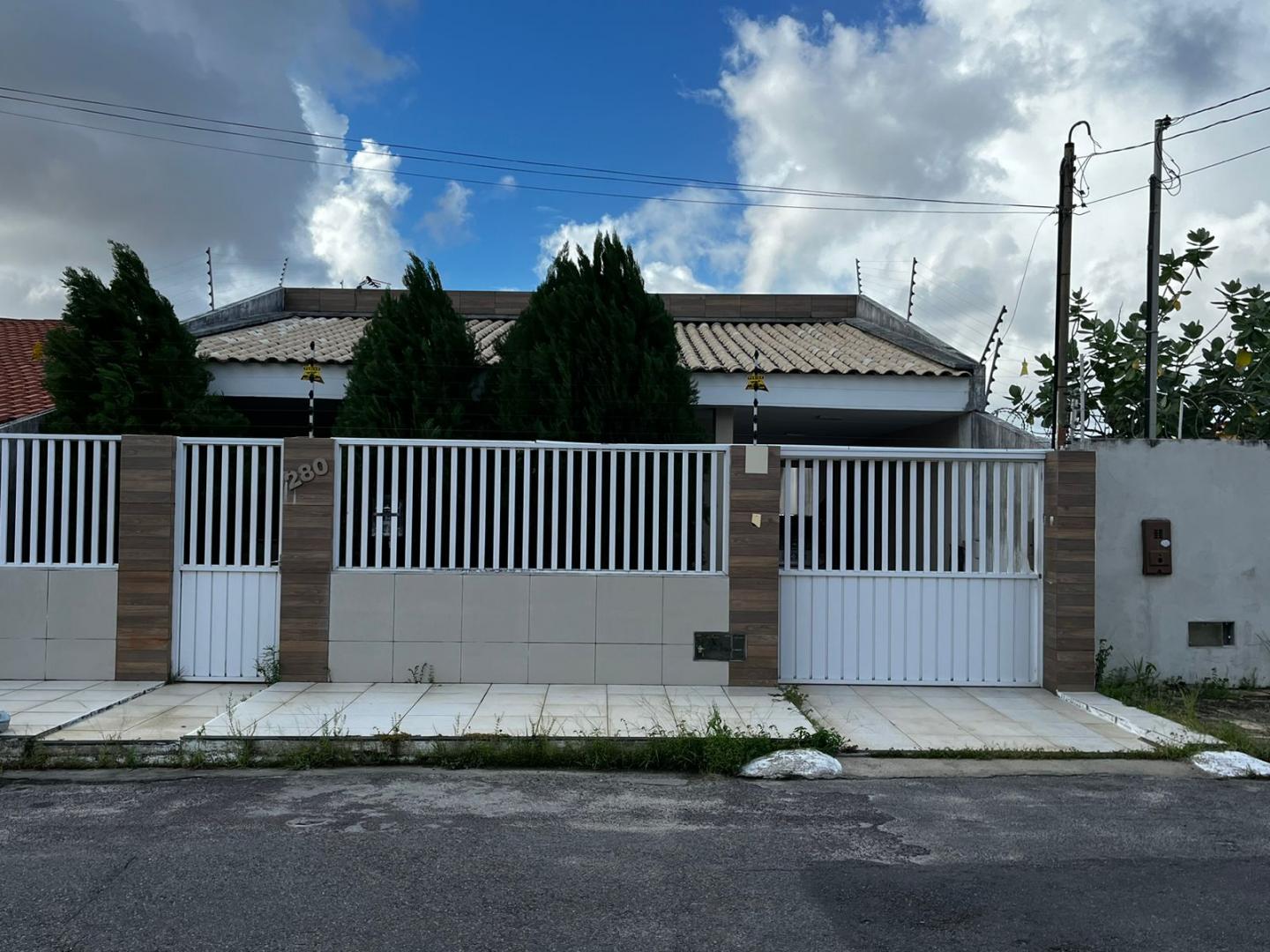 Casa no Bairro Suissa