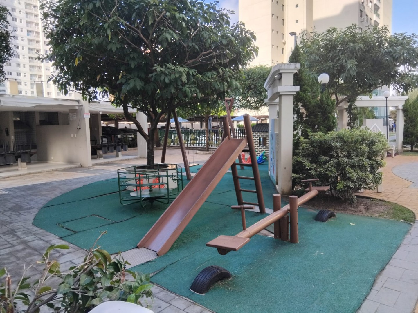 Excelente apartamento no Condomínio Villaggio di Venezia