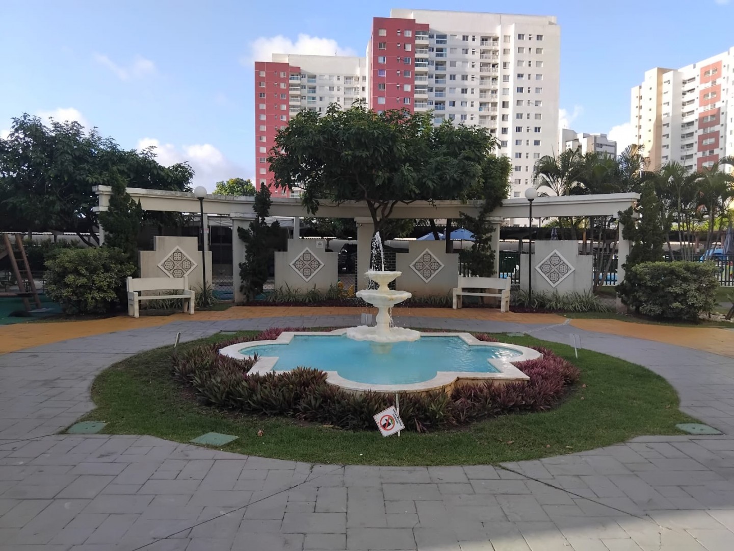 Excelente apartamento no Condomínio Villaggio di Venezia