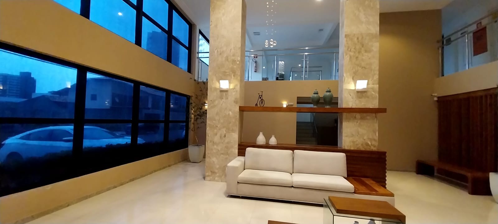 Excelente Apartamento no bairro Atalaia, no Edifício Antônio Fonseca