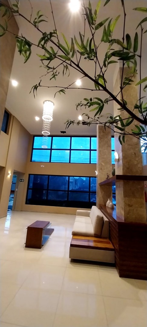 Excelente Apartamento no bairro Atalaia, no Edifício Antônio Fonseca