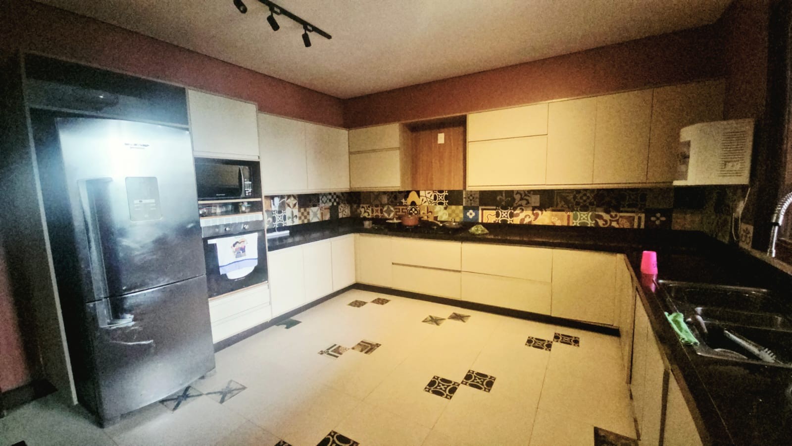 Excelente Casa na Farolândia