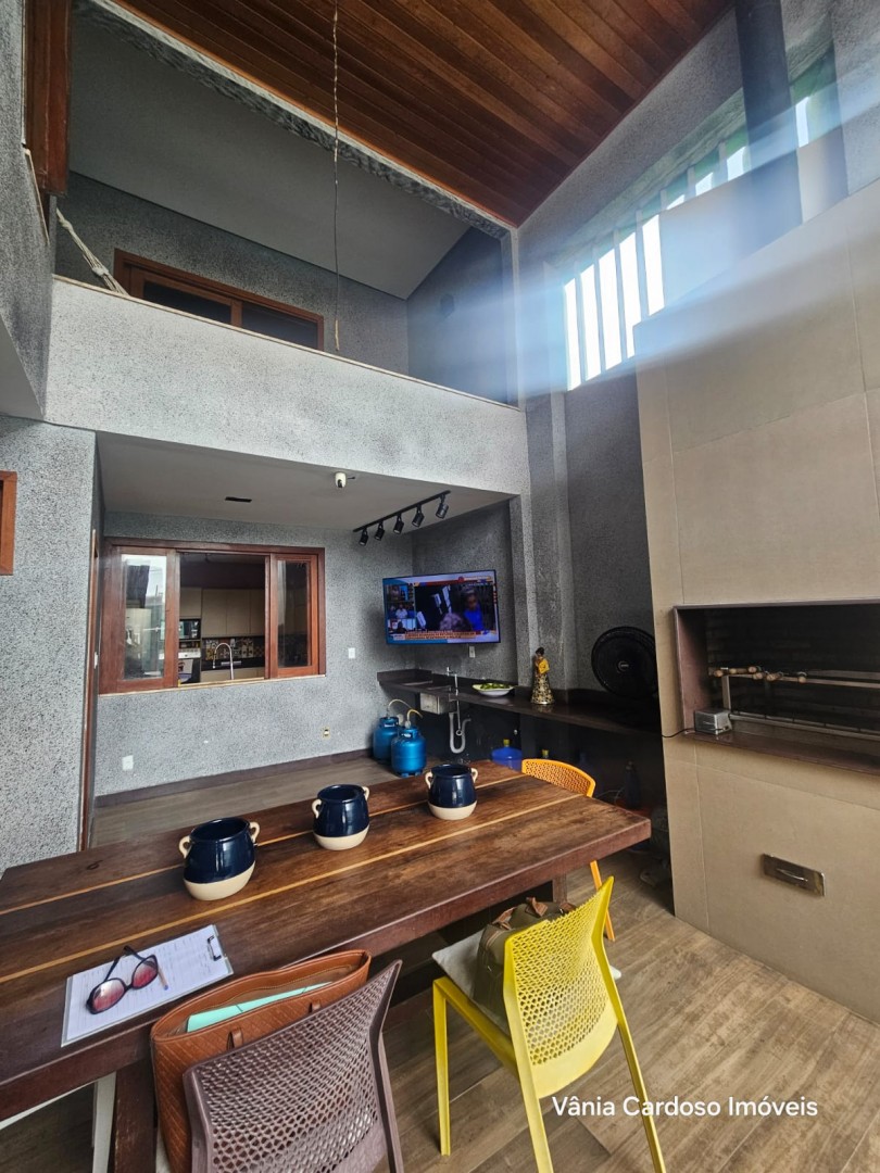 Excelente Casa na Farolândia