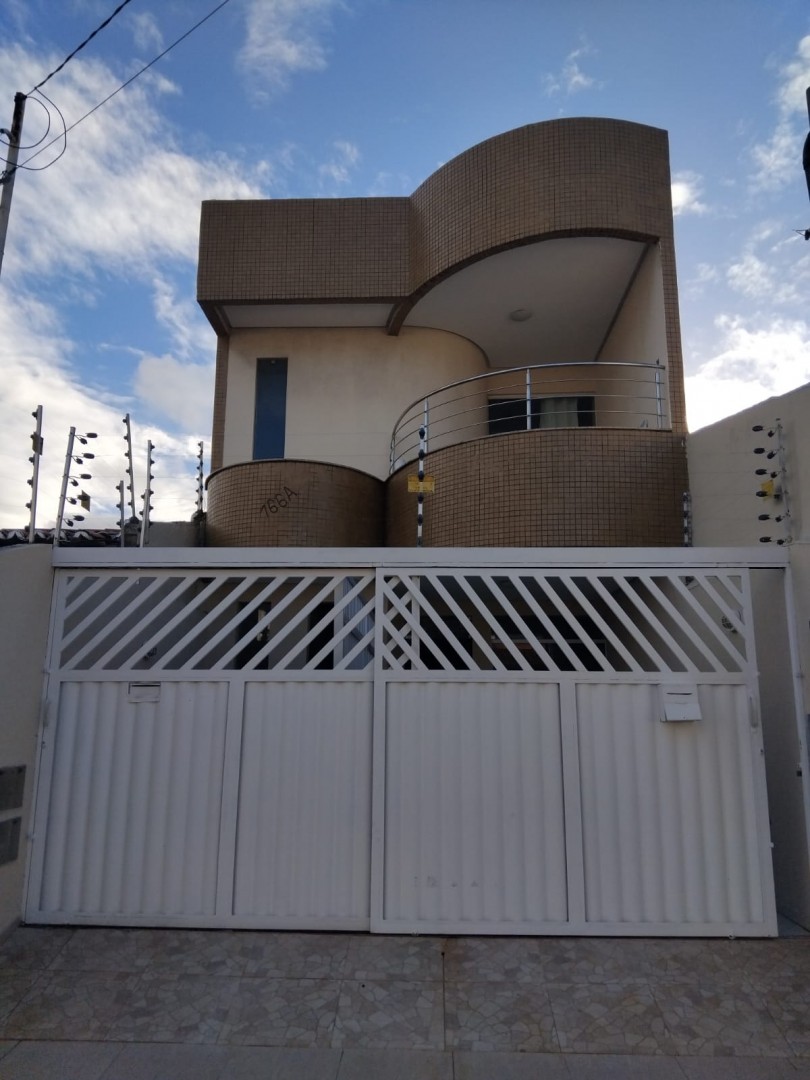 Casa na Rua Santa Rosa de Lima
