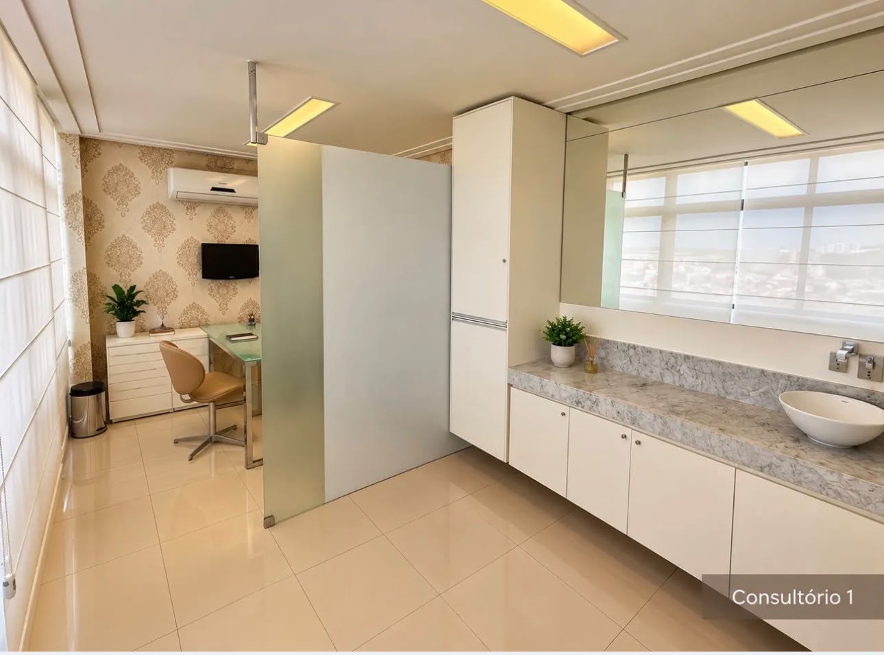 Excelente sala comercial no Jardins