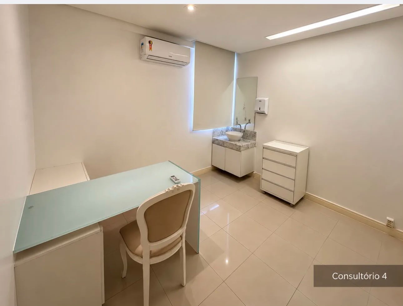 Excelente sala comercial no Jardins