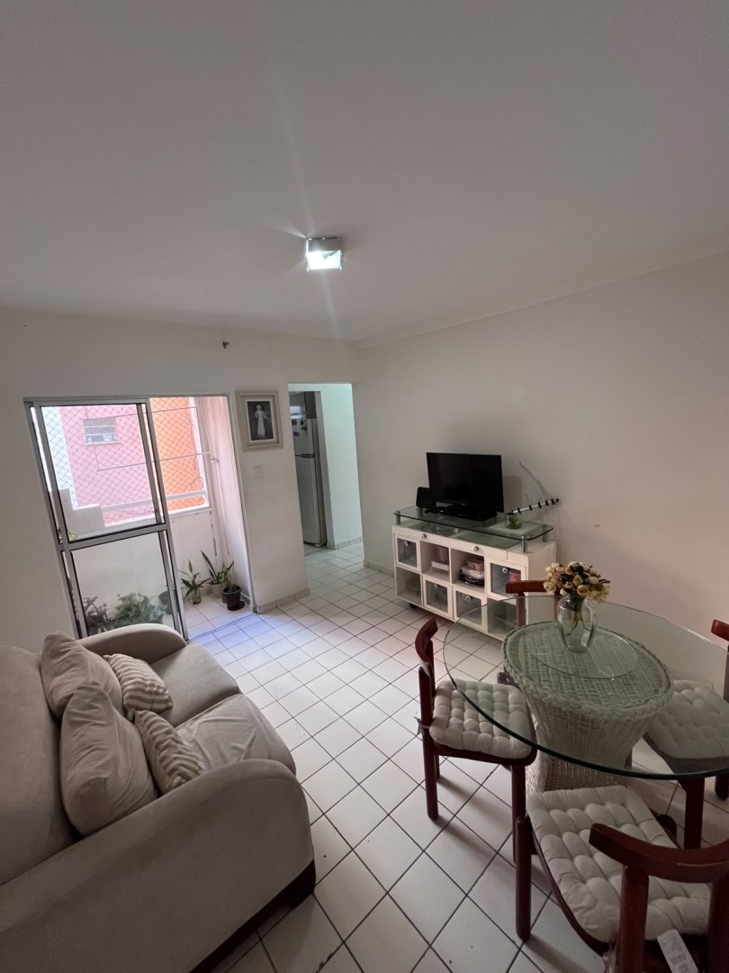 Excelente Apartamento no Condomínio Flor de Lis