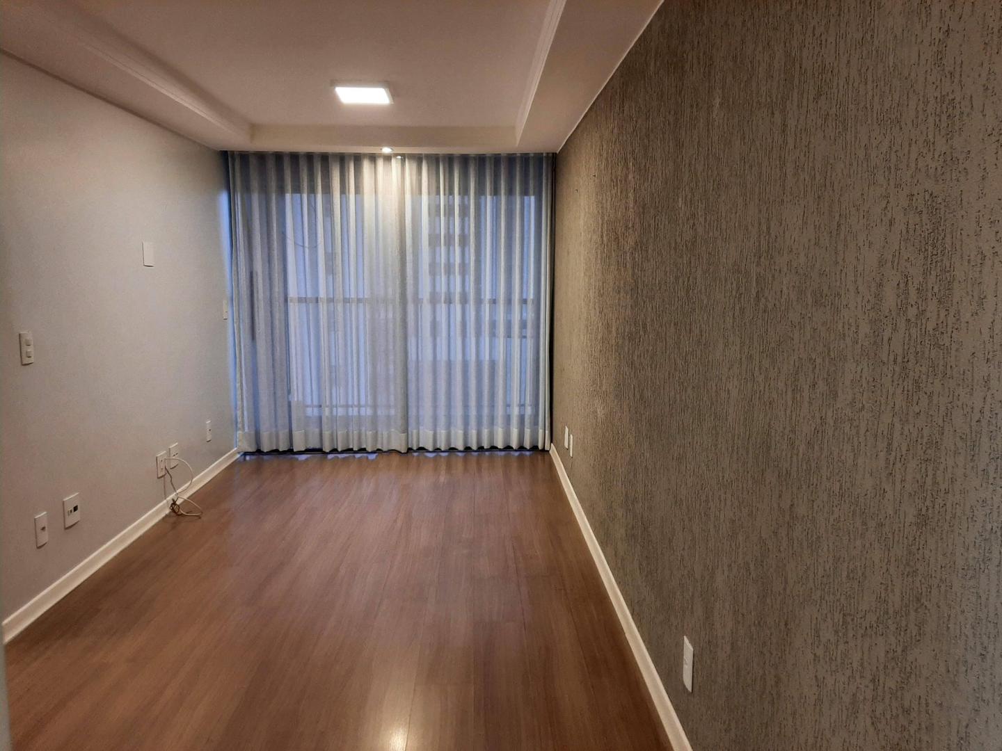Apartamento, 02 Quartos + 01 Reversível, Taguatinga, Brasília/DF.