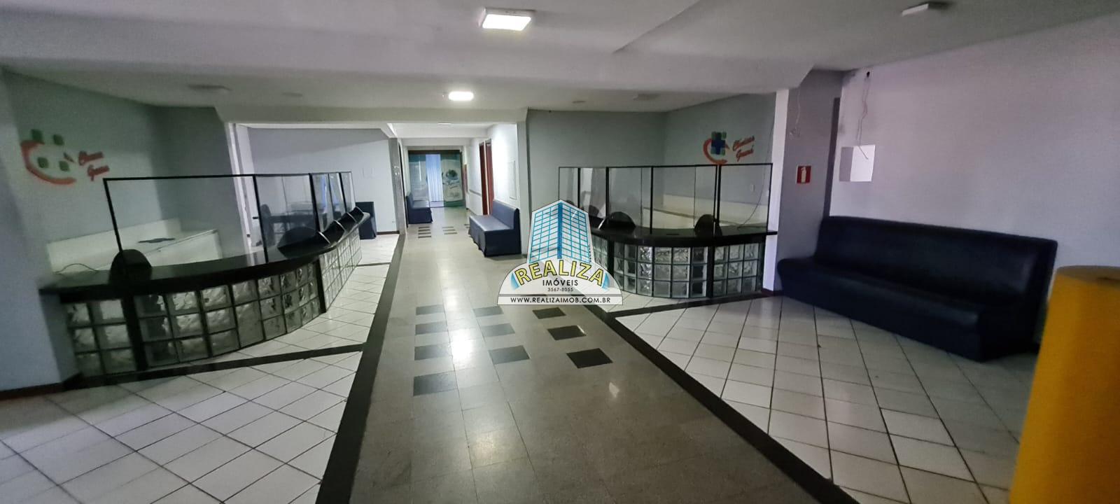 Centro Clínico Office Center 15 Salas Guara QE 11  
